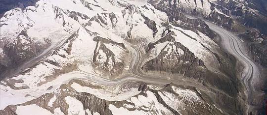 Oberaletschgletscher, 2000<br />Foto: Luftbild Schweiz